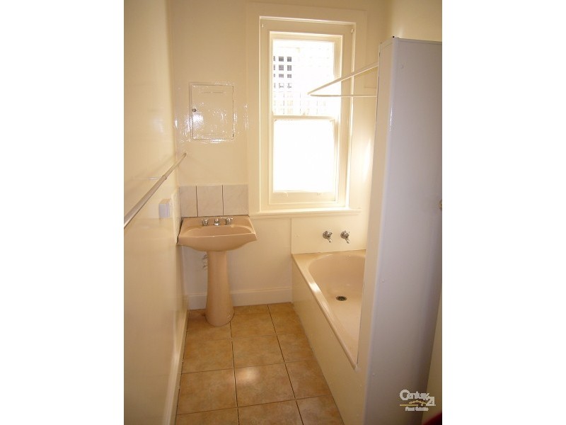 10A HENRY STREET, Prahran VIC 3181