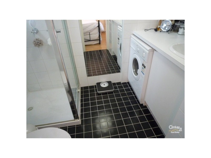 9/1 LUMLEY COURT, Prahran VIC 3181