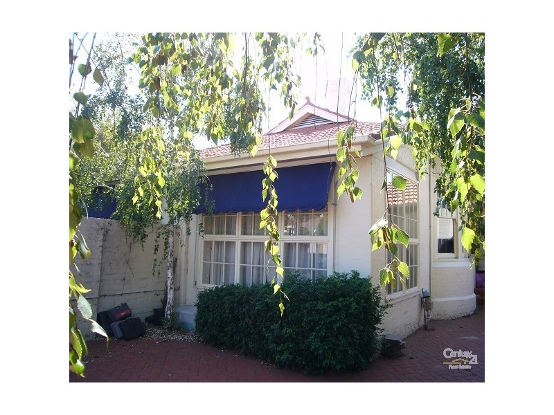 398 ST KILDA STREET, Brighton VIC 3186