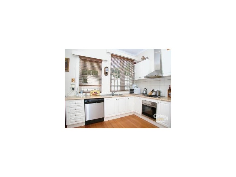 398 ST KILDA STREET, Brighton VIC 3186