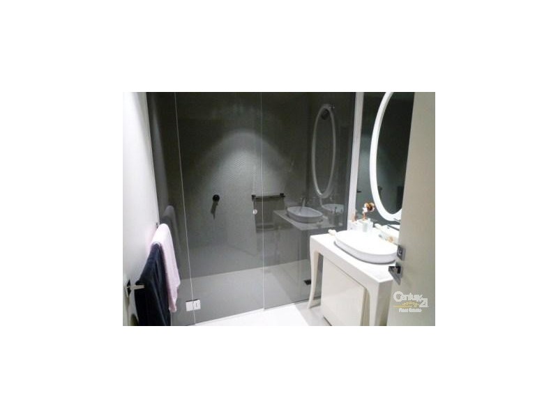 904/454 ST KILDA ROAD, Melbourne VIC 3004