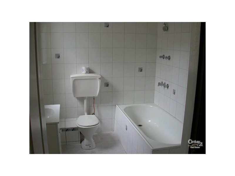 12 EASTBOURNE STREET, Prahran VIC 3181