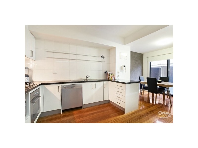 6/6 The Avenue, Prahran VIC 3181