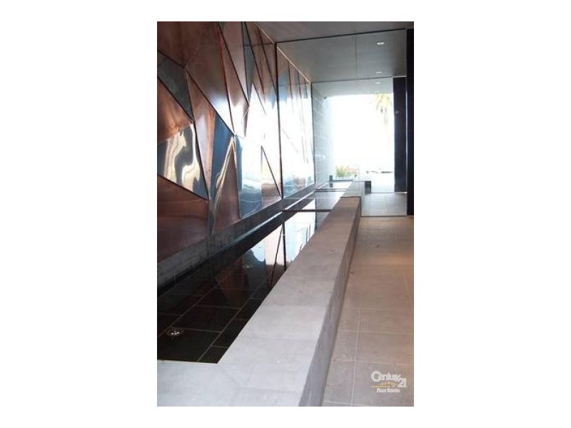 309/49 BEACH STREET, Port Melbourne VIC 3207