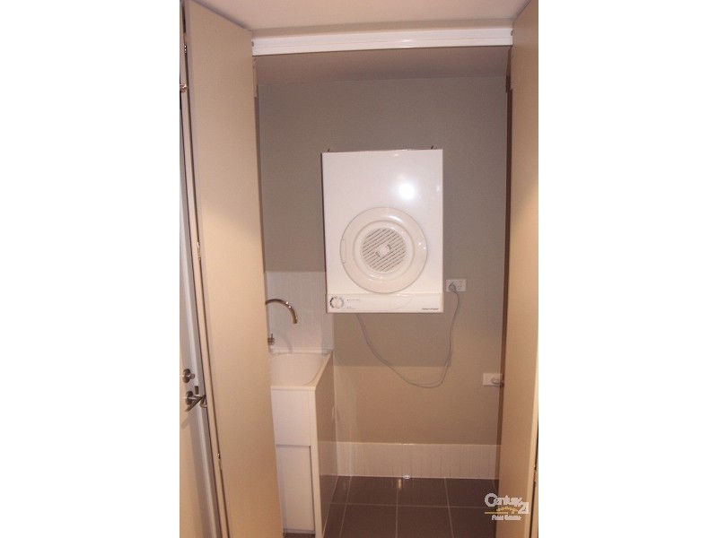 111/220 COMMERCIAL ROAD, Prahran VIC 3181