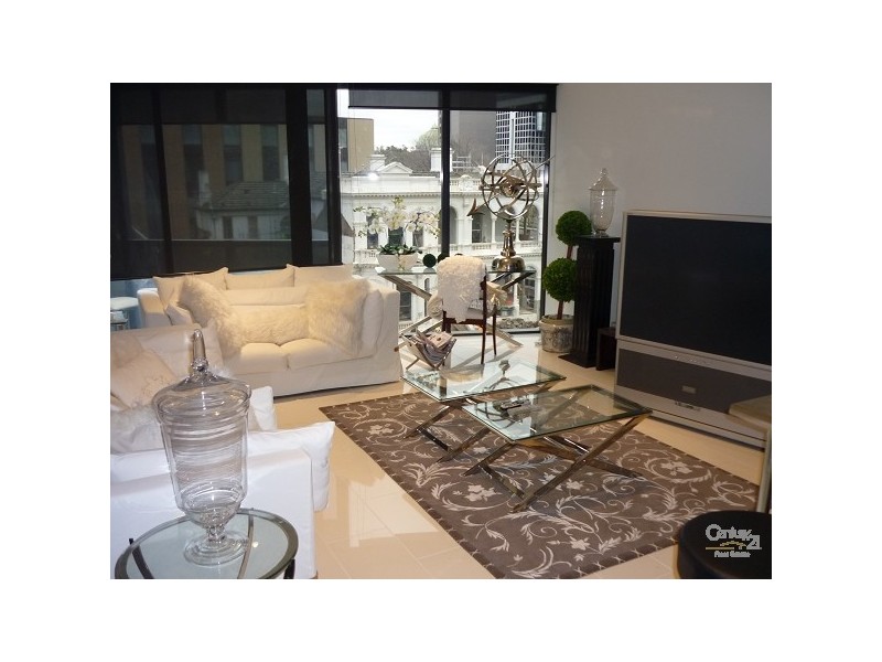 404/454 ST KILDA ROAD, Melbourne VIC 3004