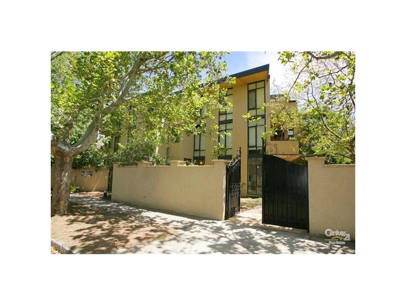 10/17 THE AVENUE, Prahran VIC 3181