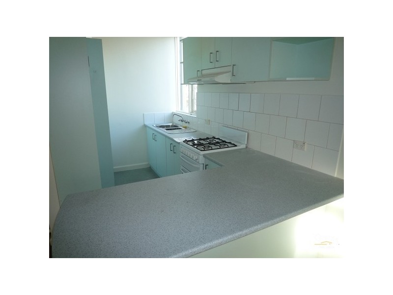 10/17 THE AVENUE, Prahran VIC 3181