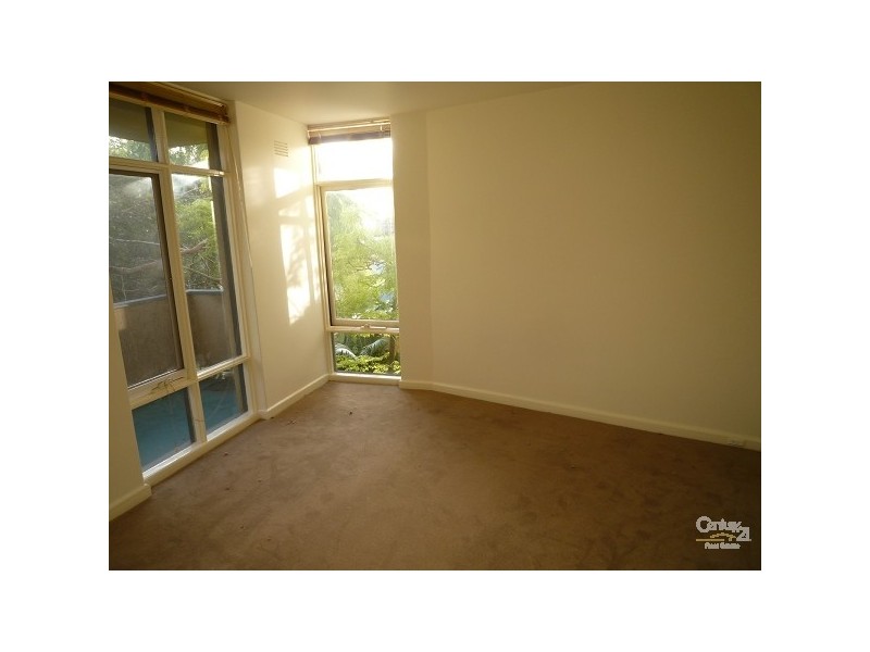 10/17 THE AVENUE, Prahran VIC 3181