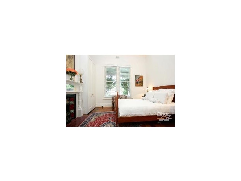 6 GRATTAN STREET, Prahran VIC 3181