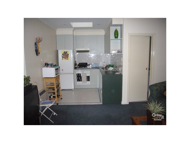 3/1 BURNETT STREET, St Kilda VIC 3182