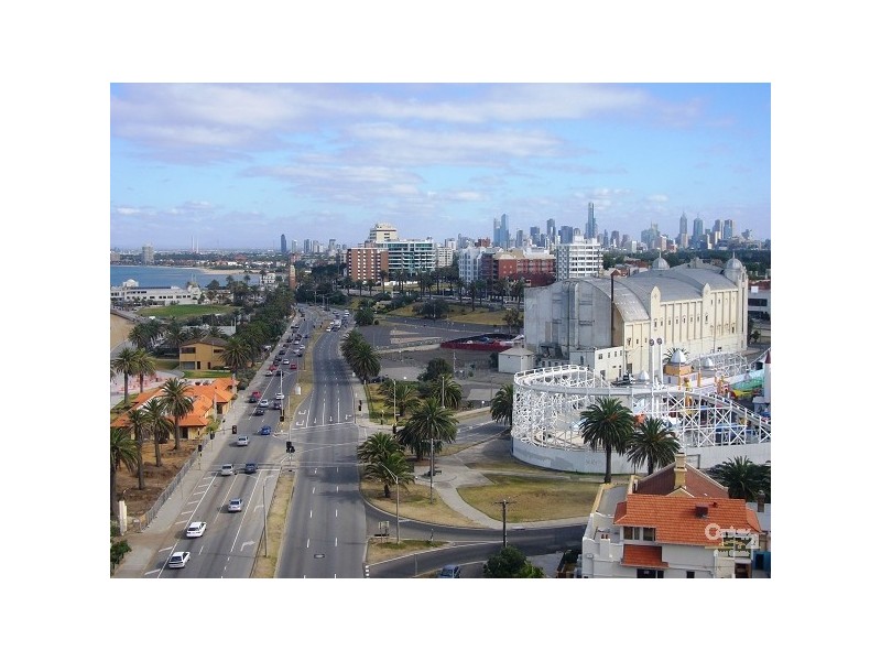 12B/12 MARINE PARADE, St Kilda VIC 3182