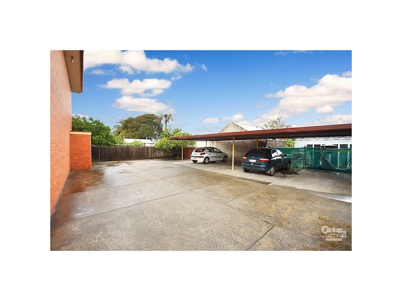 2/8 GORDON GROVE, Malvern VIC 3144