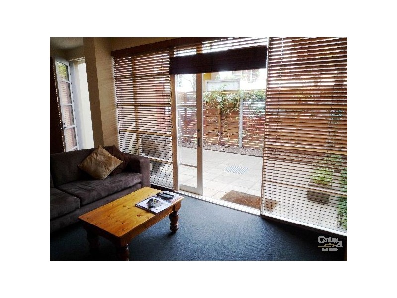 9 ST EDMONDS ROAD, Prahran VIC 3181