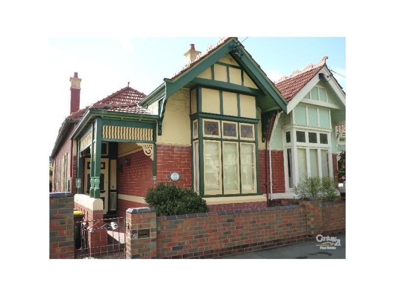 77 PAGE STREET, Albert Park VIC 3206