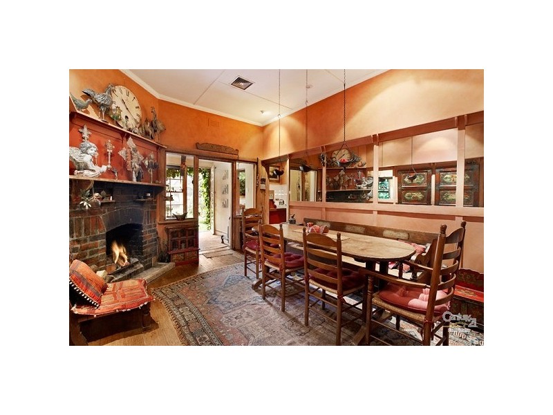 143 BRIGHTON ROAD, Elwood VIC 3184