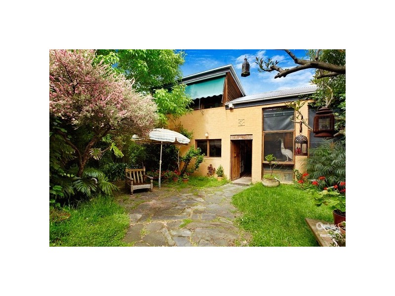 143 BRIGHTON ROAD, Elwood VIC 3184