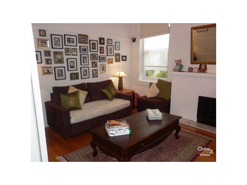 1/698 ORRONG ROAD, Toorak VIC 3142