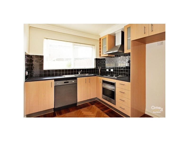 6/26 LILLIMUR ROAD, Ormond VIC 3204