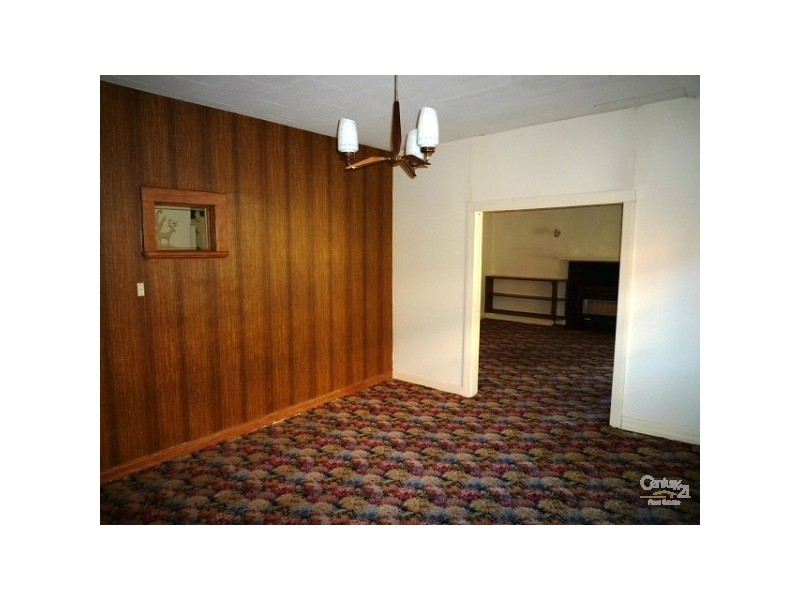 14 ROBERT STREET, Elwood VIC 3184