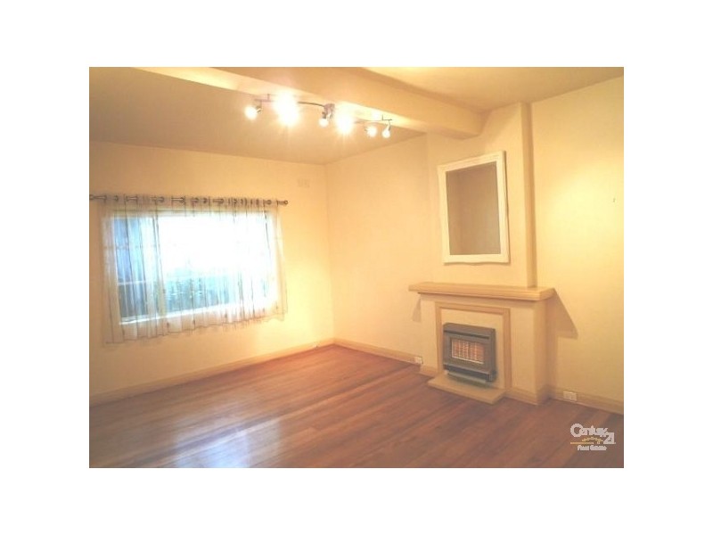 20/17 QUEENS ROAD, Melbourne VIC 3004