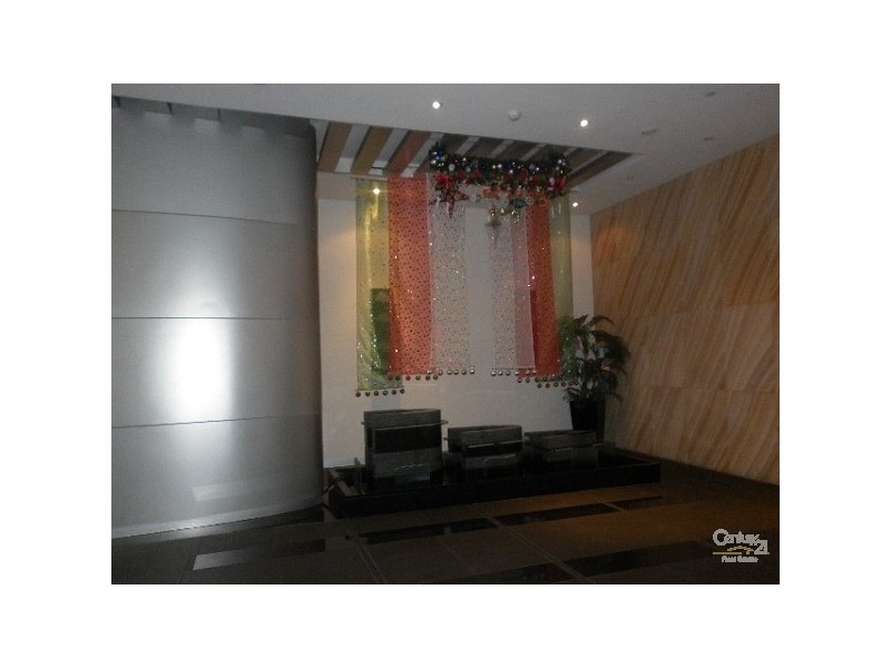 611/318 LITTLE LONSDALE STREET, Melbourne VIC 3004