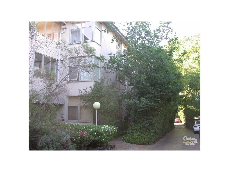 45/9 FULTON STREET, St Kilda VIC 3182