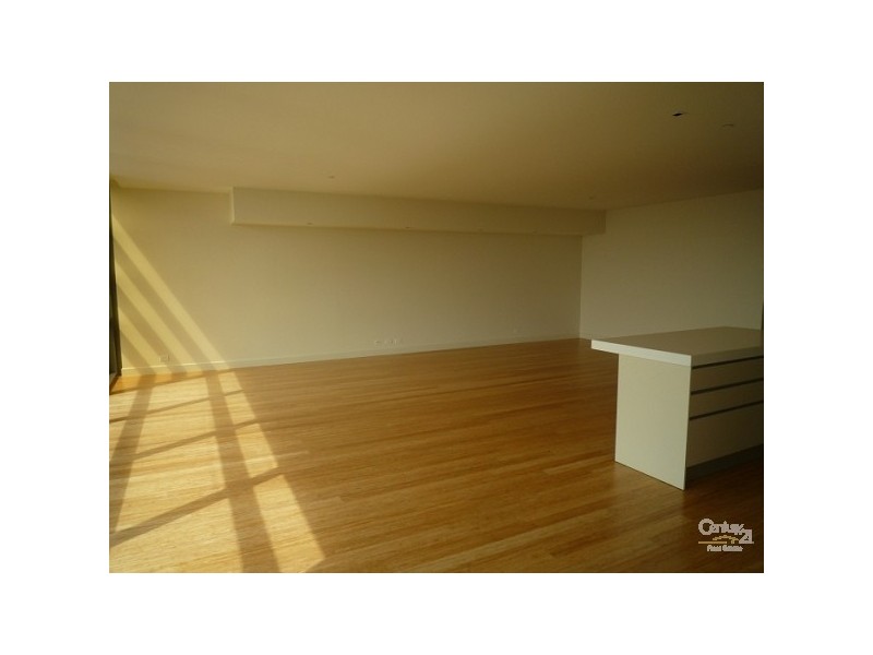 1602/8 KAVANAGH STREET, Melbourne VIC 3000