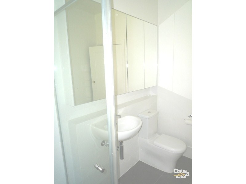 1/160 BRIGHTON ROAD, Elsternwick VIC 3185