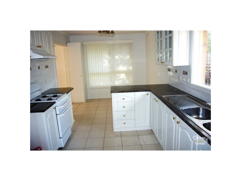 1/40 NEVILLE STREET, Ormond VIC 3204