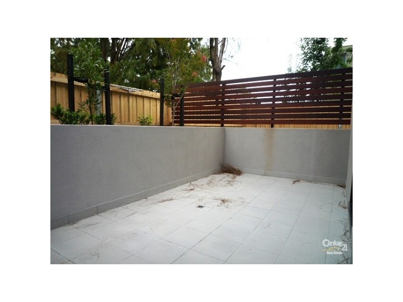 104/233 DANDENONG ROAD, Prahran VIC 3181