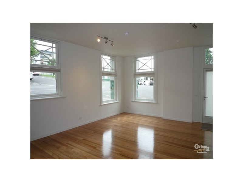 8/704 VICTORIA STREET, North Melbourne VIC 3051