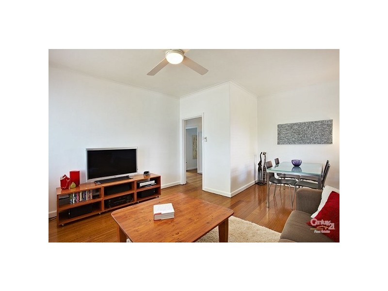 1/162 BRIGHTON ROAD, Elsternwick VIC 3185