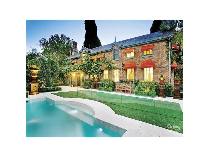 103 CAROLINE STREET, South Yarra VIC 3141