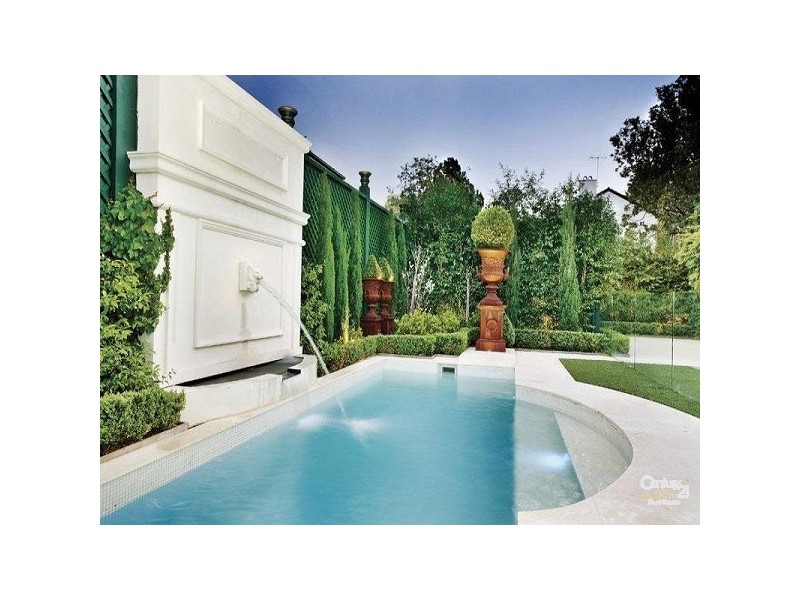 103 CAROLINE STREET, South Yarra VIC 3141