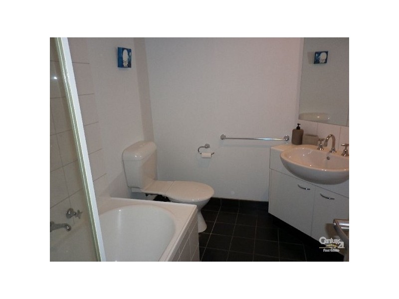 108/238 FLINDERS LANE, Melbourne VIC 3000