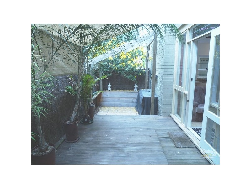 3/77 HOTHAM STREET, St Kilda East VIC 3183