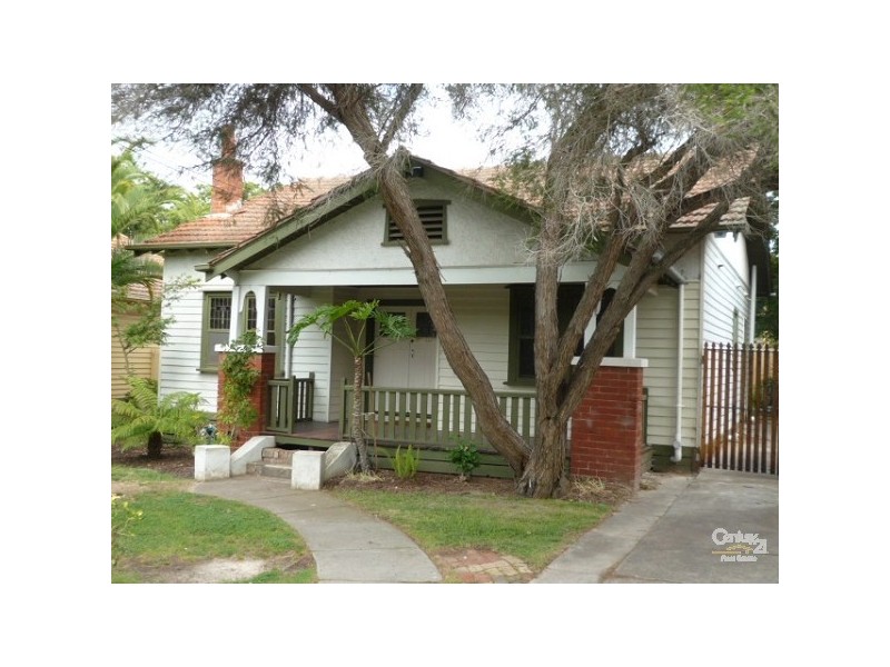 20 ATHELSTAN ROAD, Camberwell VIC 3124