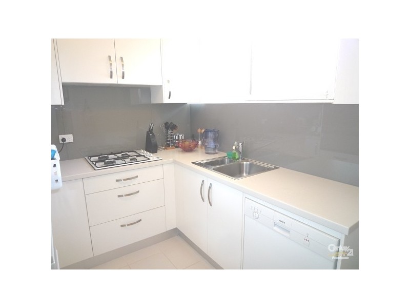 7/6 LAMBERT ROAD, Prahran VIC 3181