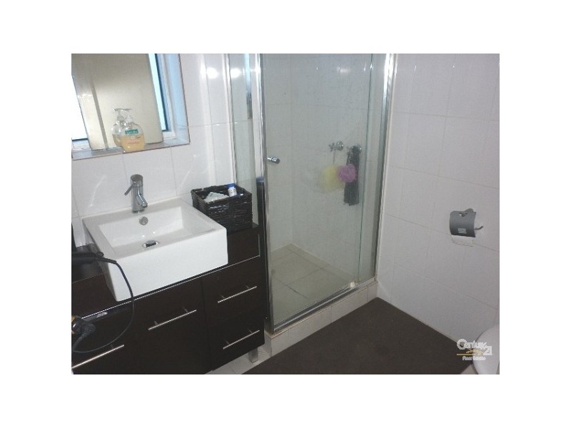 2/240 PUNT ROAD, Prahran VIC 3181