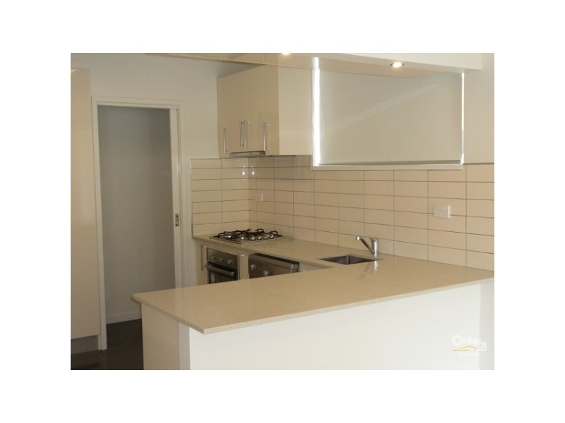 23/41 CHAPEL STREET, St Kilda VIC 3182