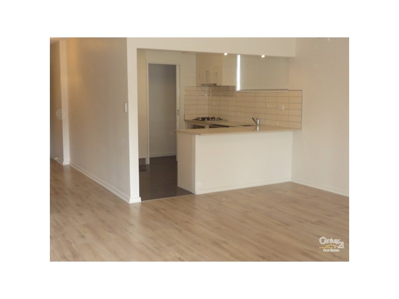 23/41 CHAPEL STREET, St Kilda VIC 3182