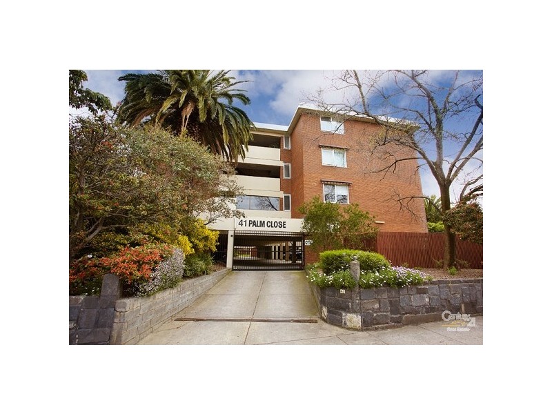 23/41 CHAPEL STREET, St Kilda VIC 3182