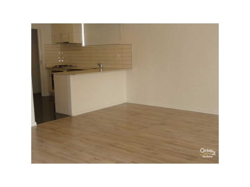 23/41 CHAPEL STREET, St Kilda VIC 3182