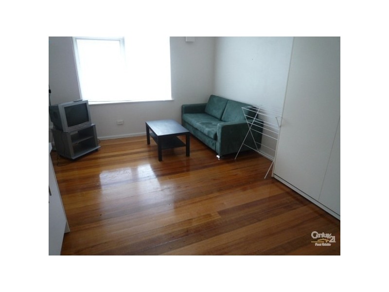 15/239 CANTERBURY ROAD, St Kilda VIC 3182