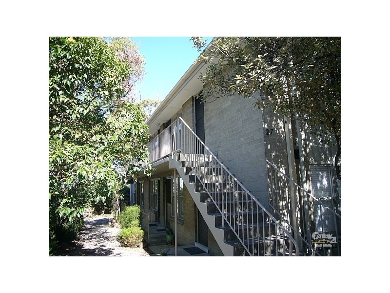 9/27 WATERLOO CRESCENT, St Kilda VIC 3182