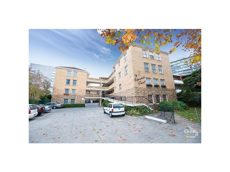 32/78 QUEENS ROAD, Melbourne VIC 3000
