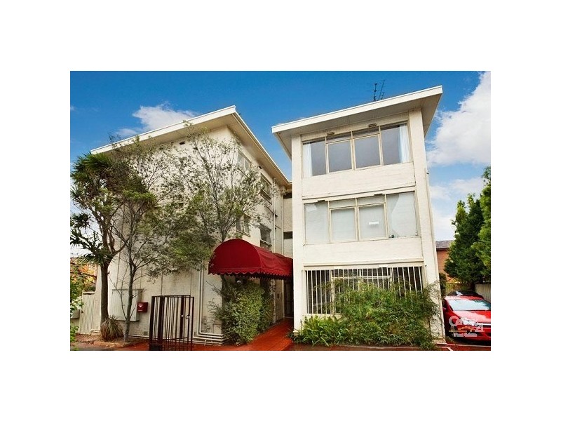 9/228 INKERMAN STREET, St Kilda East VIC 3183