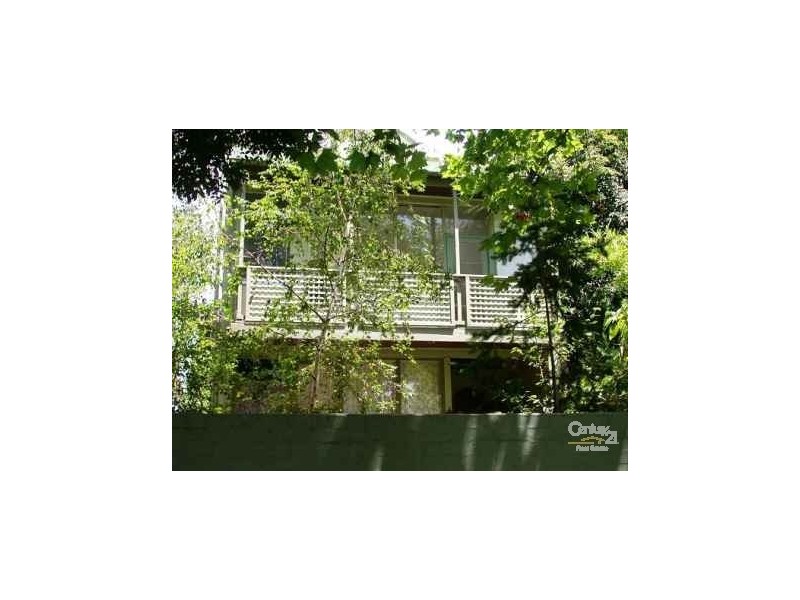 3/19 CHARNWOOD ROAD, St Kilda VIC 3182