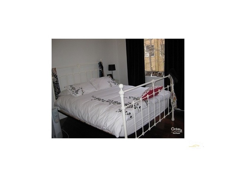 16/306 INKERMAN STREET, St Kilda East VIC 3183